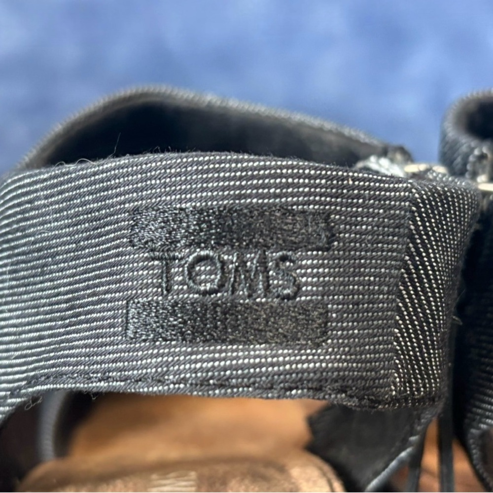 NWOT TOMS Majorca Cutout Sandals Black Denim Women's Size 5.5 - Picture 3 of 13